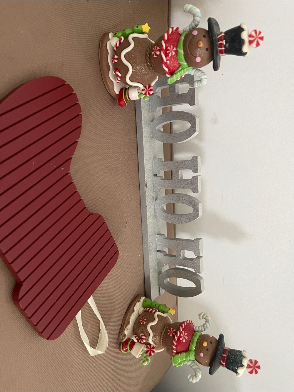 4 Piece Holiday Decor